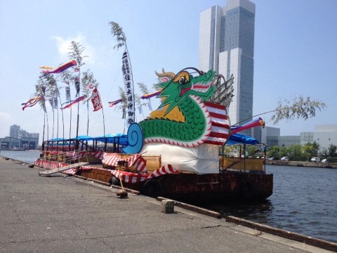 船の装飾 新潟まつり水上渡御 新潟市